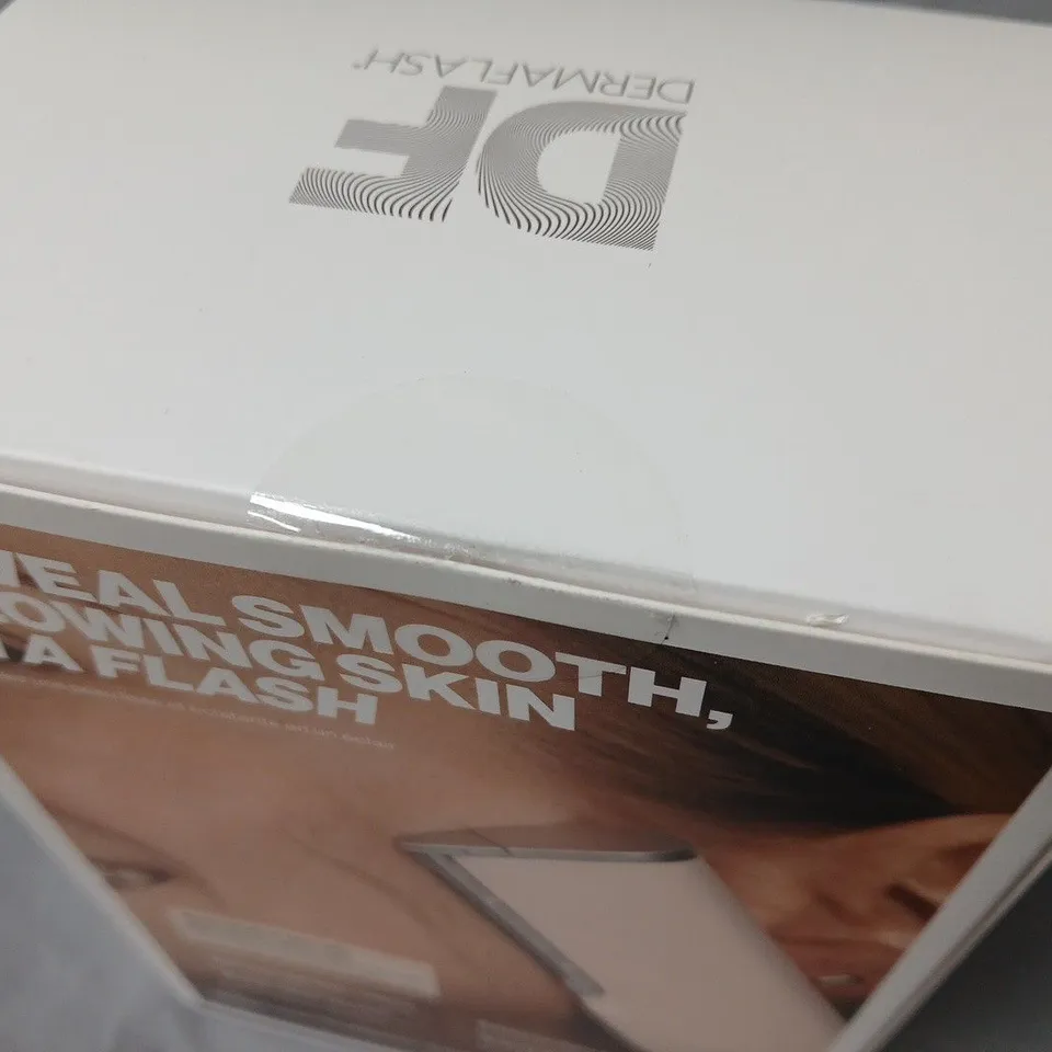 SEALED DERMAFLASH LUXE DUAL BOX SET – FACIAL DERMAPLANING DEVICES (2 BOXED UNITS)