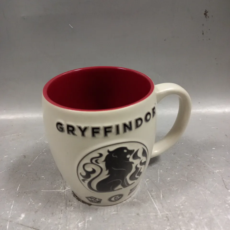 WIZARDING WORLD GRYFFINDOR LARGE MUG 