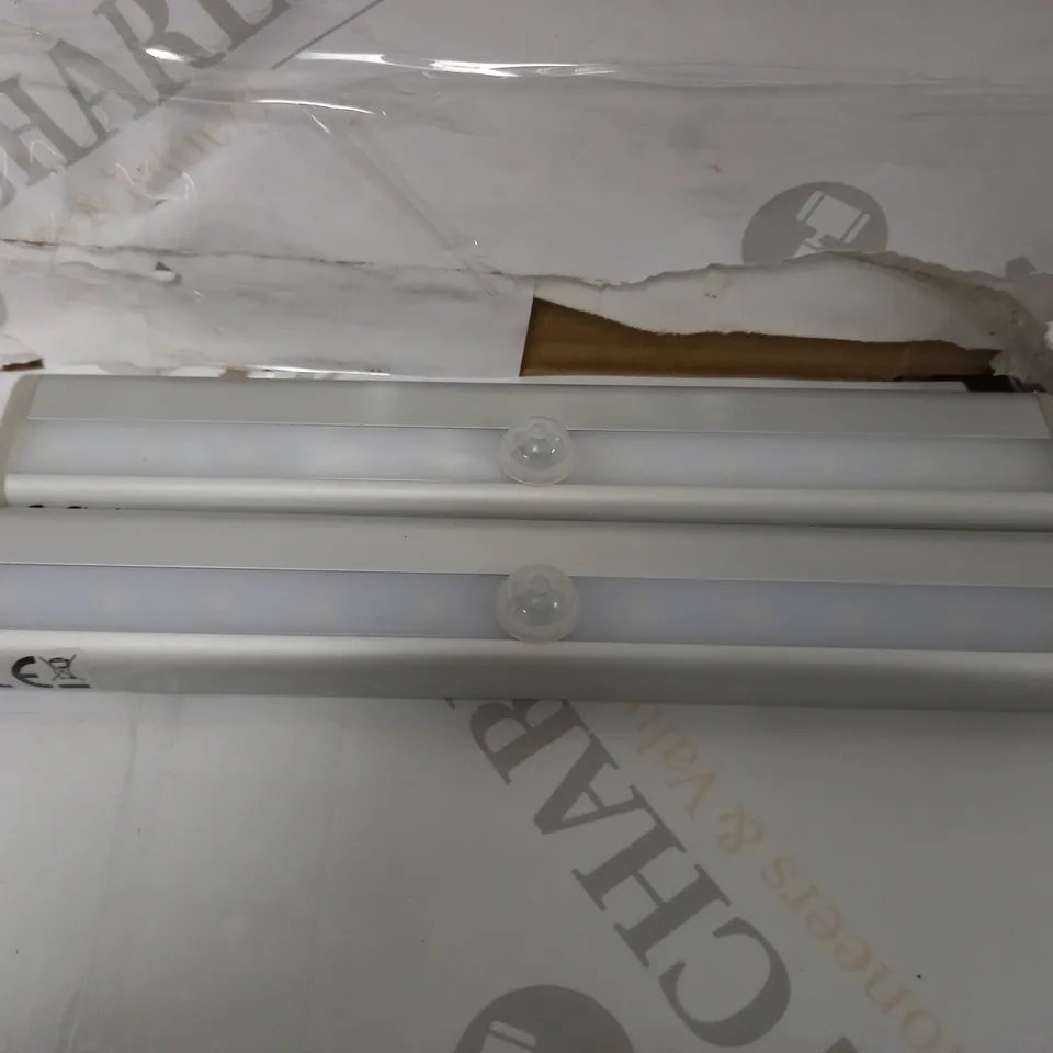 SFIXX BRUSHED ALUMINIUM PIR MOTION SENSOR LIGHTS