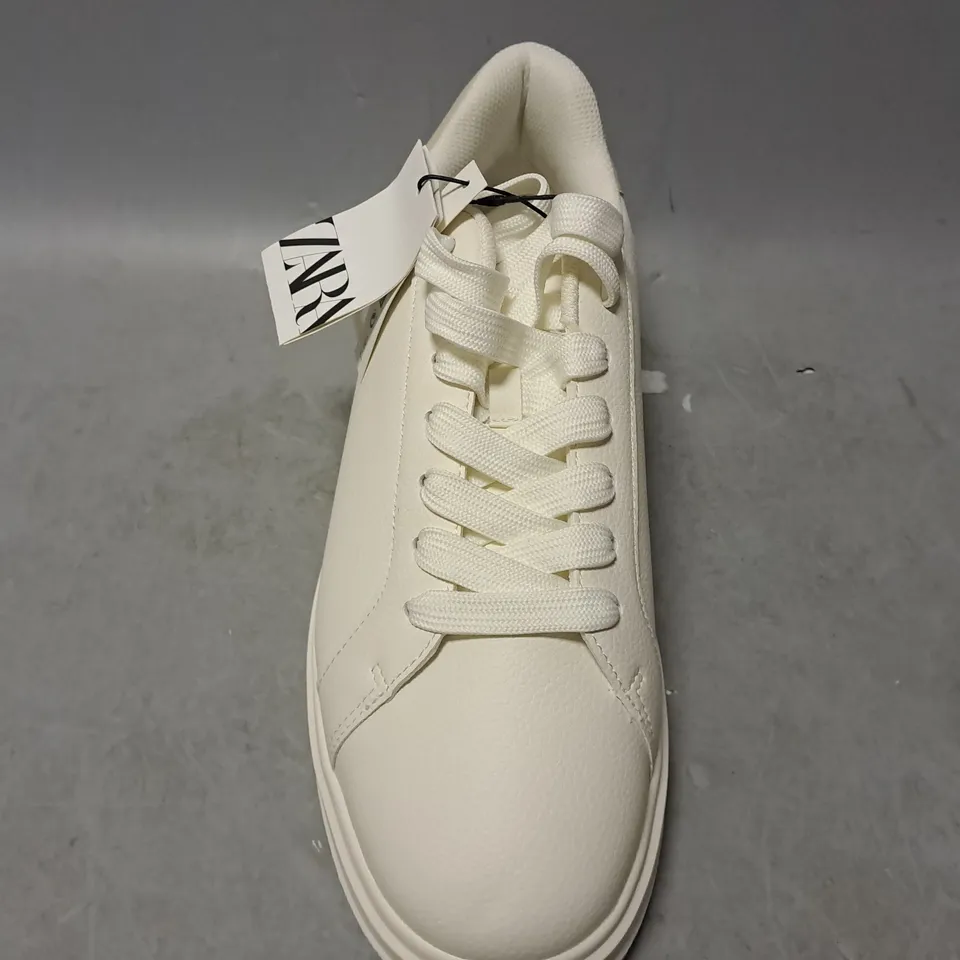 ZARA CREAM CLASSIC TRAINERS - UK 10