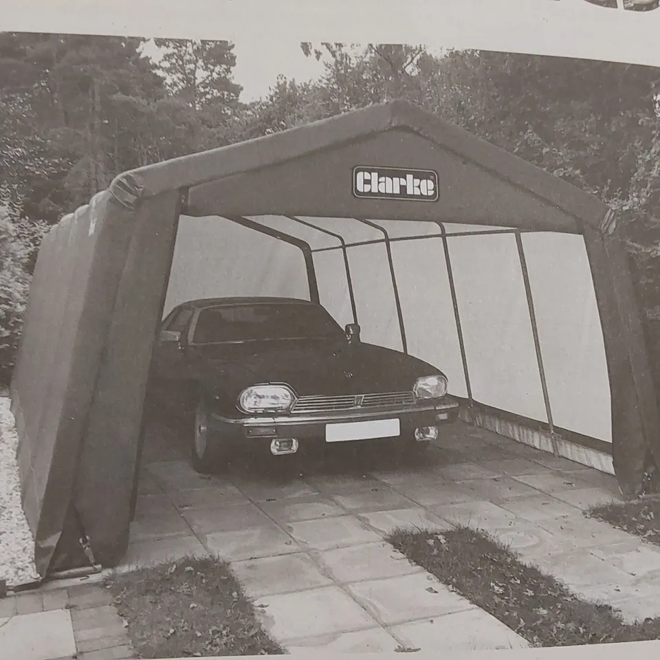 CLARKE INSTANT GARAGE 