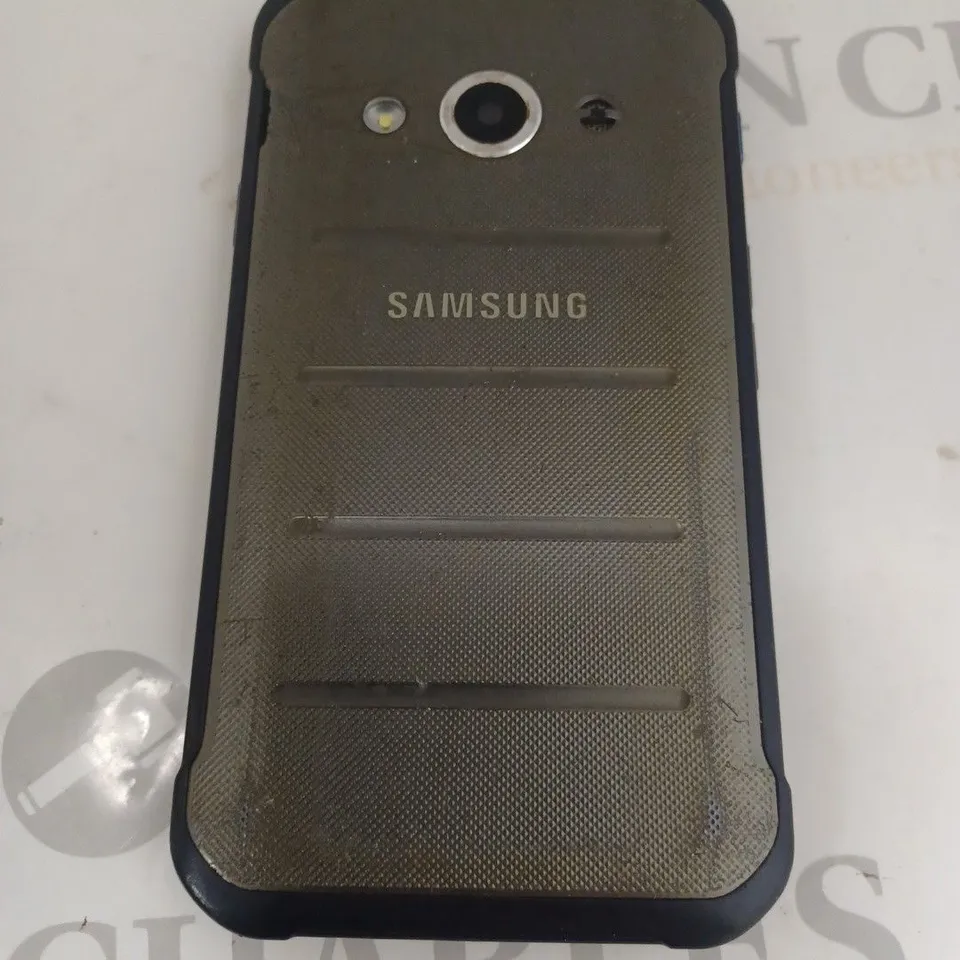 SAMSUNG XCOVER 3 MOBILE PHONE