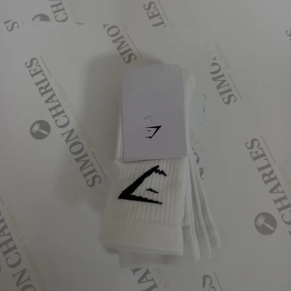 GYMSHARK PACK OF 3 CREW SOCKS SIZE M 