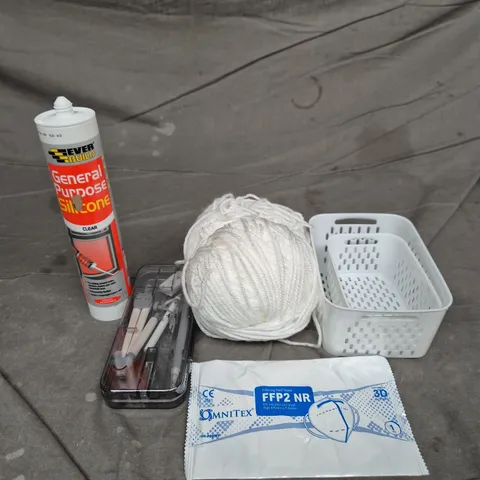 APPROXIMATELY 15 ASSORTED HOUSEHOLD ITEMS TO INCLUDE GENERAL PURPOSE SILICONE, STATIONARY SET AND BATHROOM STORAGE BASKETS
