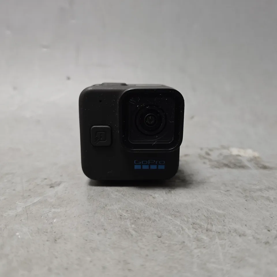 BOXED GOPRO 11 MINI ACTION CAMERA