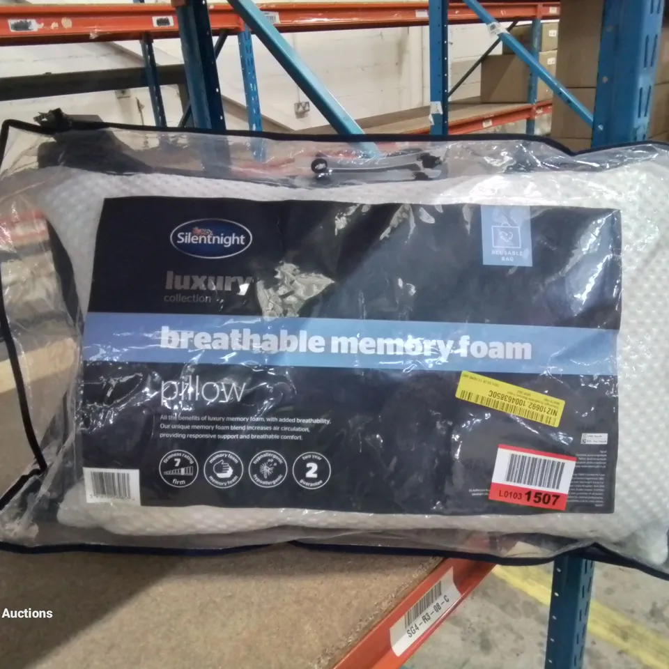 BAGGED SILENTNIGHT BREATHABLE MEMORY FOAM PILLOW