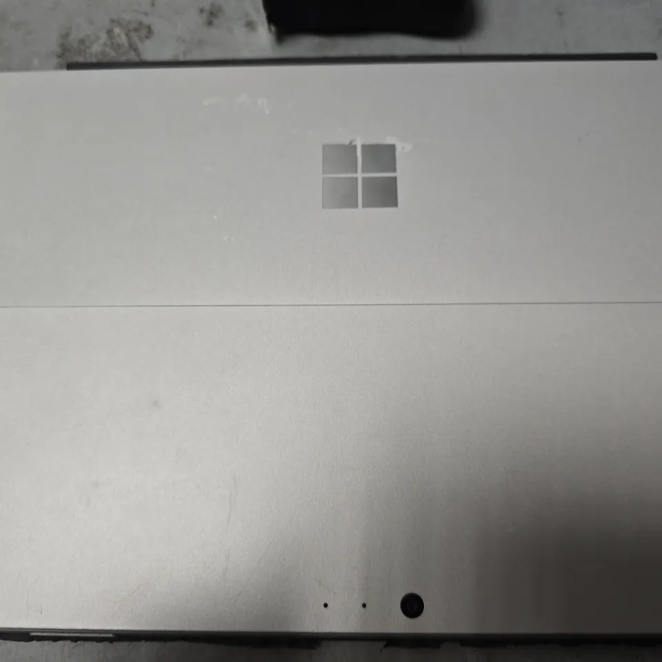 MICROSOFT SURFACE PRO TABLET - 1796 MODEL  