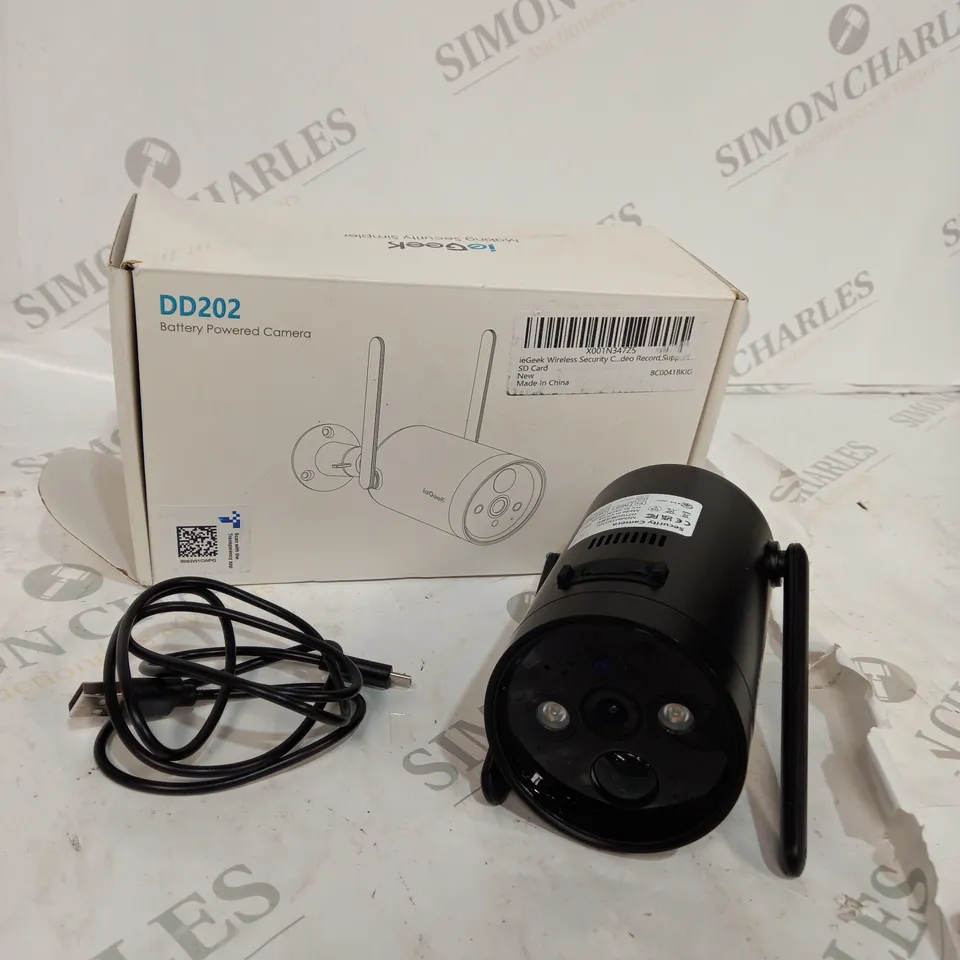 BOXED DD202 IE GEEK BATTERY POWERED CAMERA
