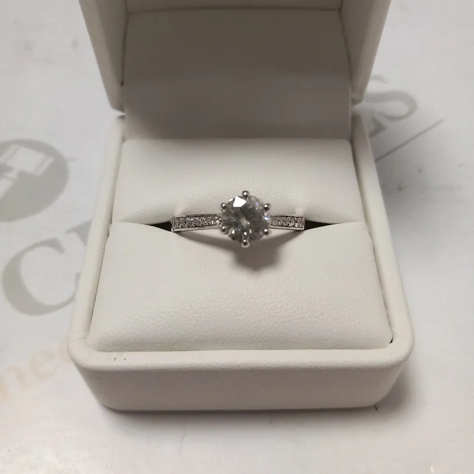 BOXED LADY LYNSEY MOISSANITE 9CT GOLD WHITE RING