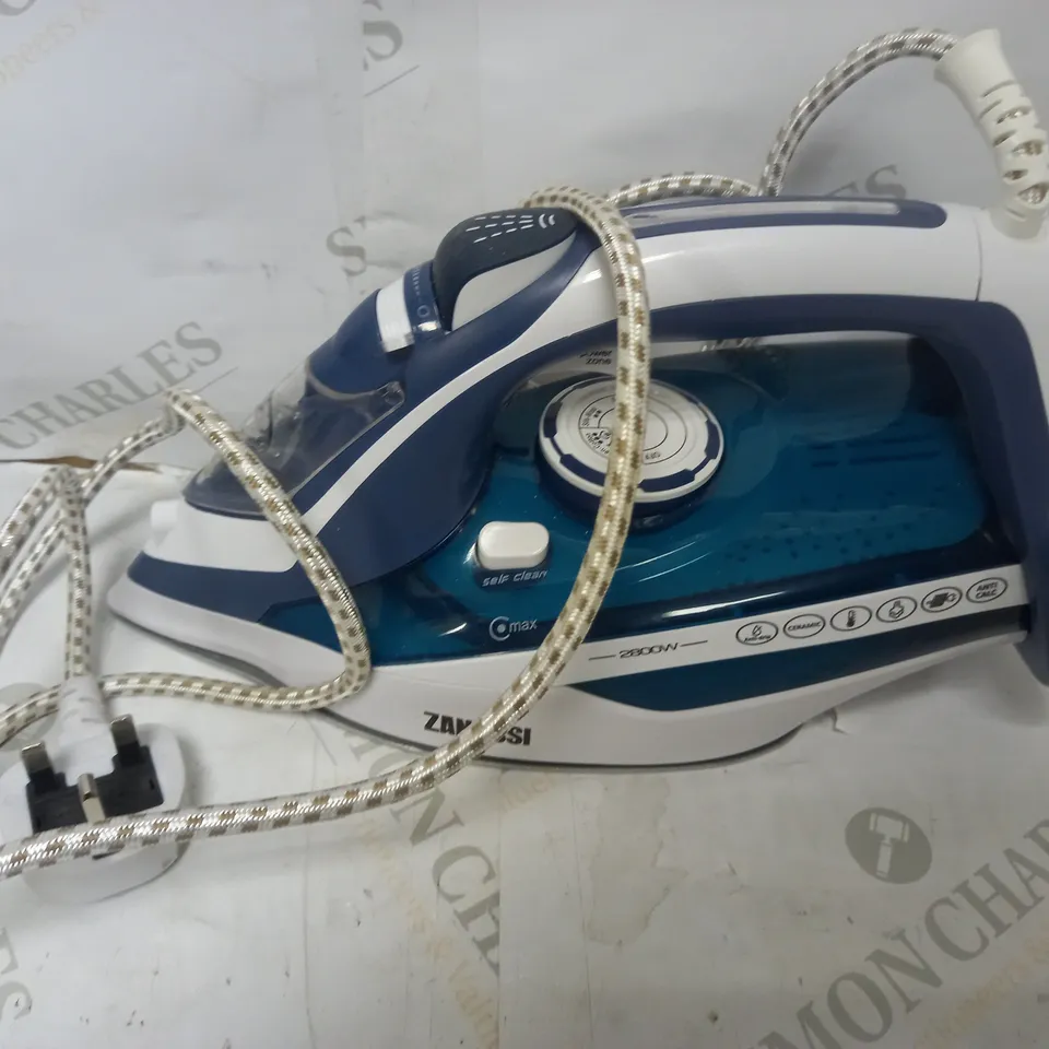 ZANUSSI ZSI-9270-BL IRON DRY & STEAM IRON, BLUE & WHITE