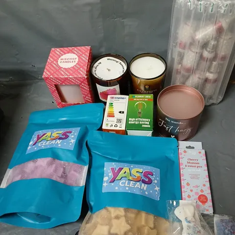 BOX OF ASSORTED HOUSEHOLD ITEMS TO INCLUDE CANDLES, BULBS AND WAX MELTS