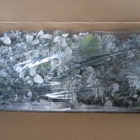 OUTLET K BY KELLY HOPPEN COTSWOLDS GREENERY CHRISTMAS DECORATION
