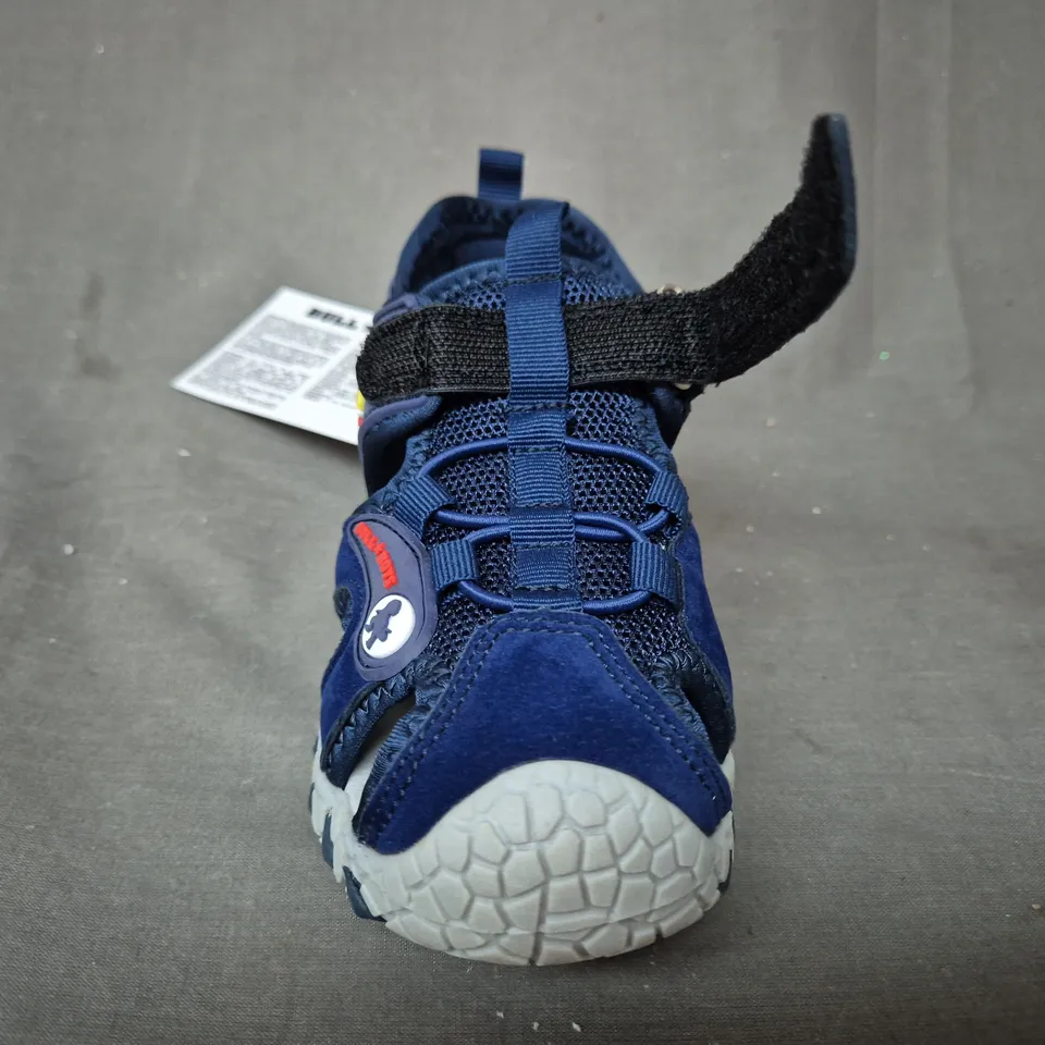 BOXED PAIR OF BULL BOYS KID'S DINOSAUR SANDALS IN NAVY SIZE 11