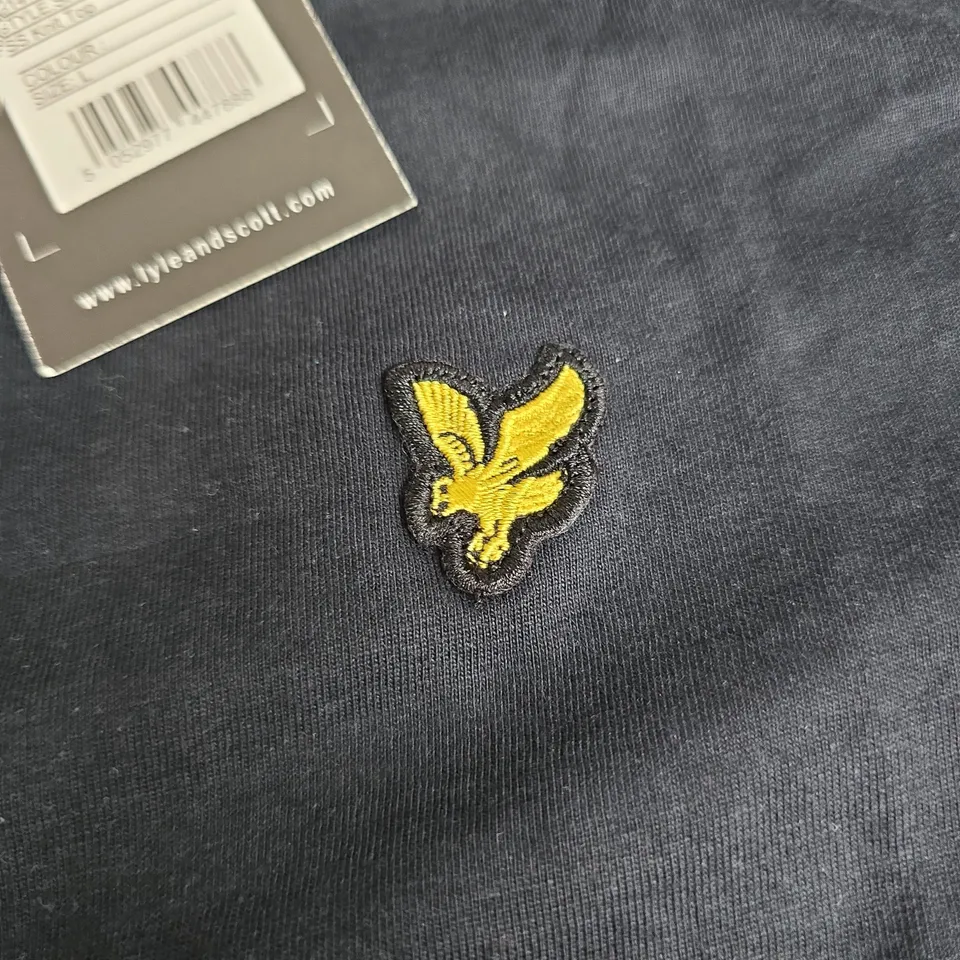 LYLE & SCOTT NAVY KNIT TOP – MEN’S, SIZE L, WITH YELLOW EAGLE LOGO