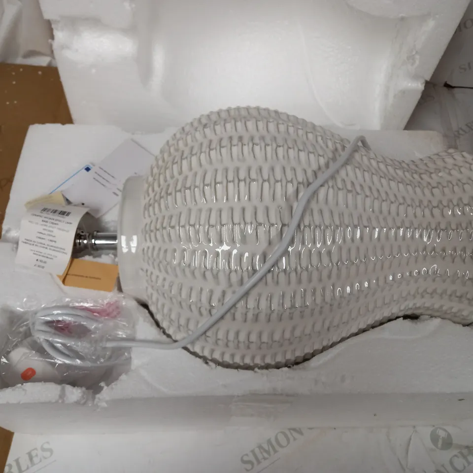 LAURA ASHLEY CERAMIC WICKER EFFECT CREAM LAMP BASE 