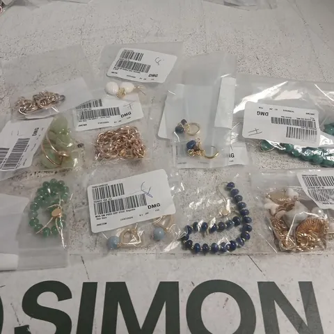APPROXIMATELY 10 ITEMS OF ASSORTED MALIKA JEWELLERY TO INCLUDE; UNDER SEA NECKLACE, LINK CHAIN AND PEBBLE EARRINGS