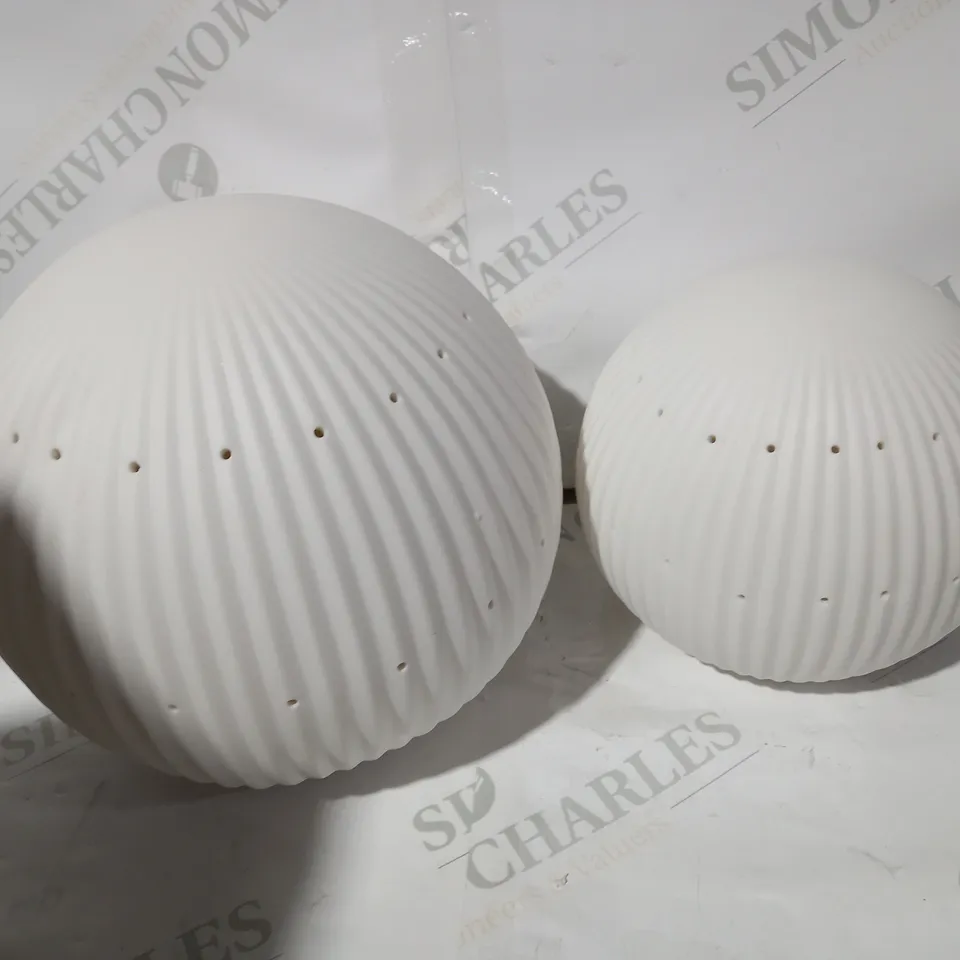 K BY KELLY HOPPEN SET OF CERAMIC LIGHT UP ORNAMENTS