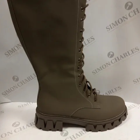 PAIR OF KOI FOOTWEAR SIREN TALL LACE UP BOOTS - 10