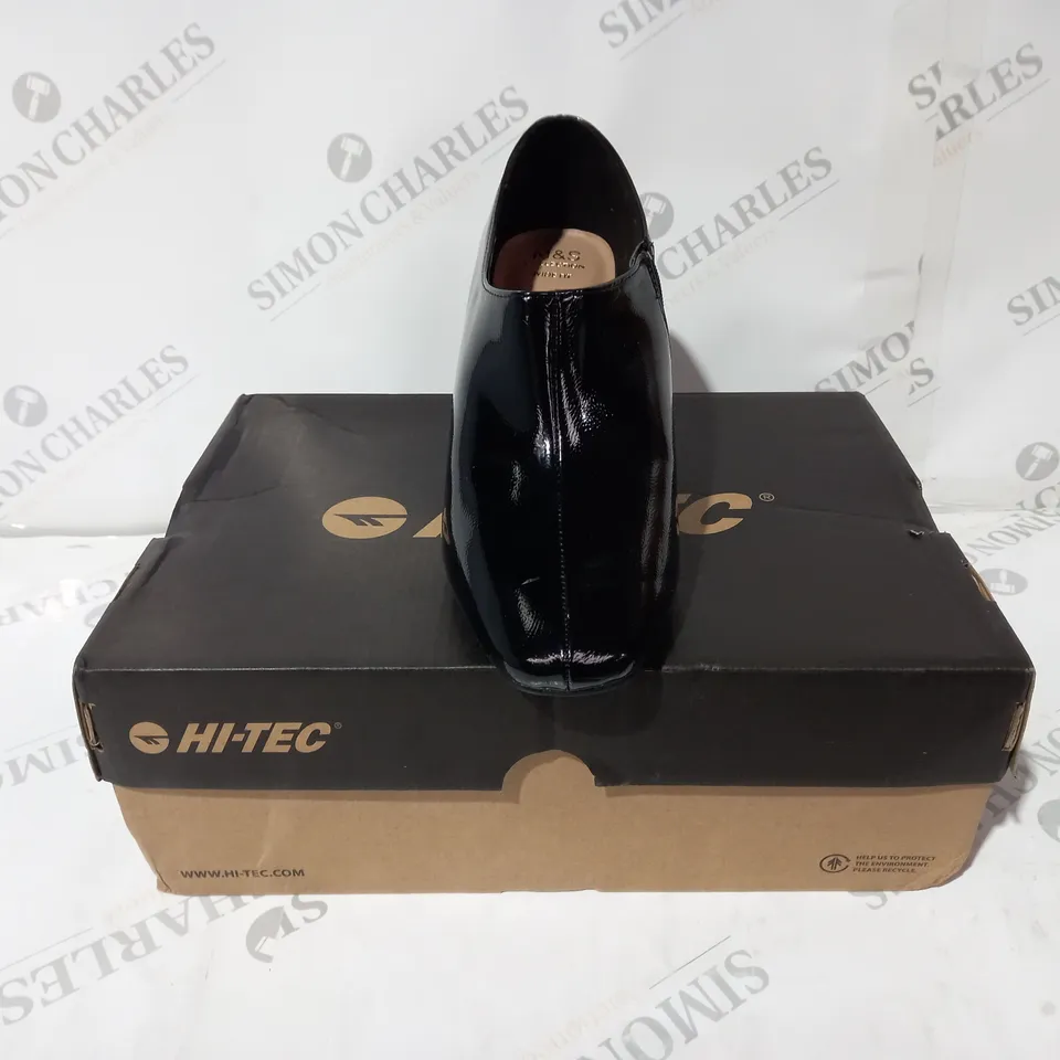 M&S WIDE FIT PUMPS SIZE 6