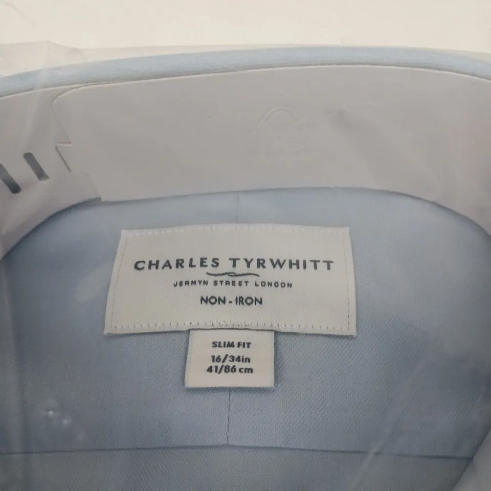 CHARLES TYRWHITT NON-IRON SLIM FIT SHIRT – LIGHT BLUE, UK COLLAR 16 (34IN)