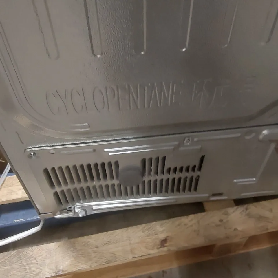 LG GSLC40PYPE AMERICAN FRIDGE FREEZER, SILVER, E RATED, PLUMBED