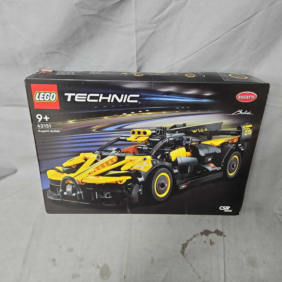 LEGO TECHNIC 42151 BUGATTI BOLIDE – BOXED SET (9+)