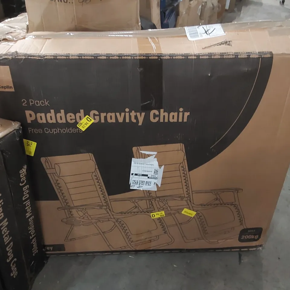 BOXED 2 PACK PADDED GRAVITY CHAIR FREE CUPHOLDERS