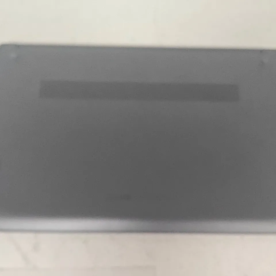 UNBOXED SAMSUNG INTEL I5 IRIS XE GRAPHICS LAPTOP IN BLACK - NP750XFG