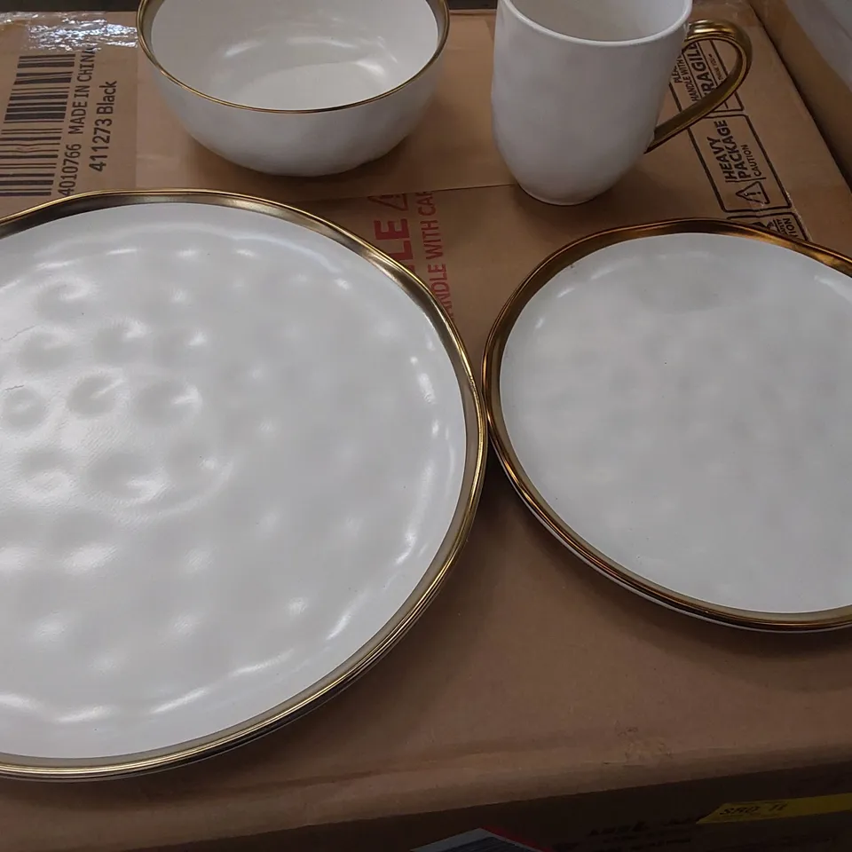 BOXED MERCER41 VARENNES HANDMADE STONEWARE DINNER SET - 16 PIECE (1 BOX)