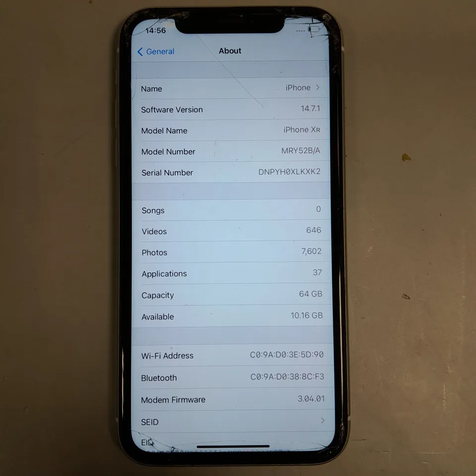 APPLE IPHONE XR SMARTPHONE