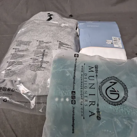 APPROXIMATELY 25 ASSORTED CLOTHING AND FASHION PRODUCTS IN VARIOUS STYLES AND SIZES - COLLECTION ONLY