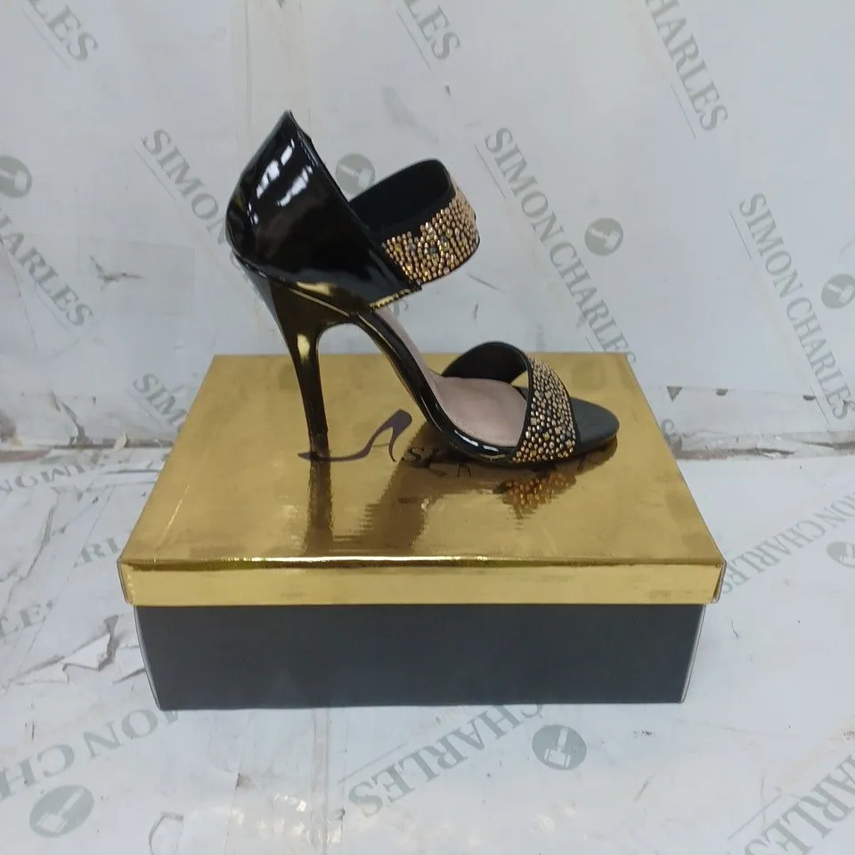 LOT OF 14 PAIRS OF LADIES ASPIRER SHOES