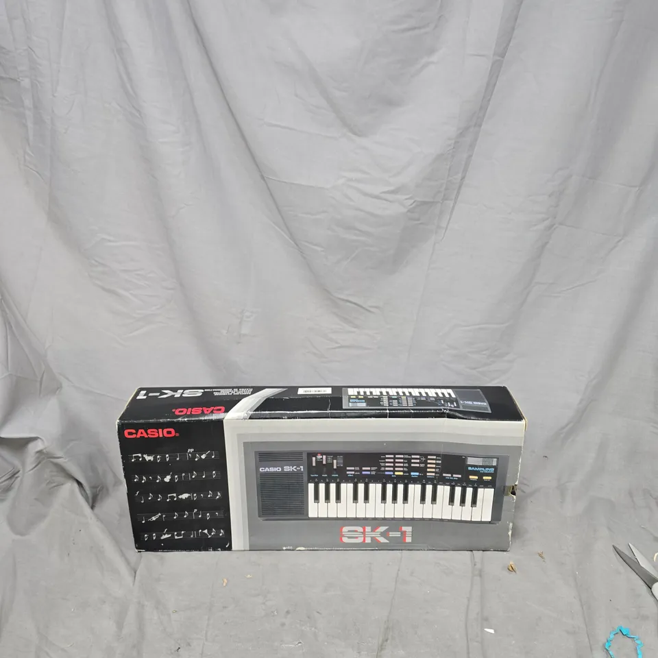 CASIO SK-1 KEYBOARD (BOXED)