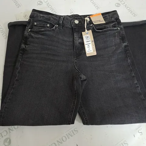 M&S BOYFRIEND ANKLE GRAZER IN DEMIN BLACK - SIZE 10 SHORT