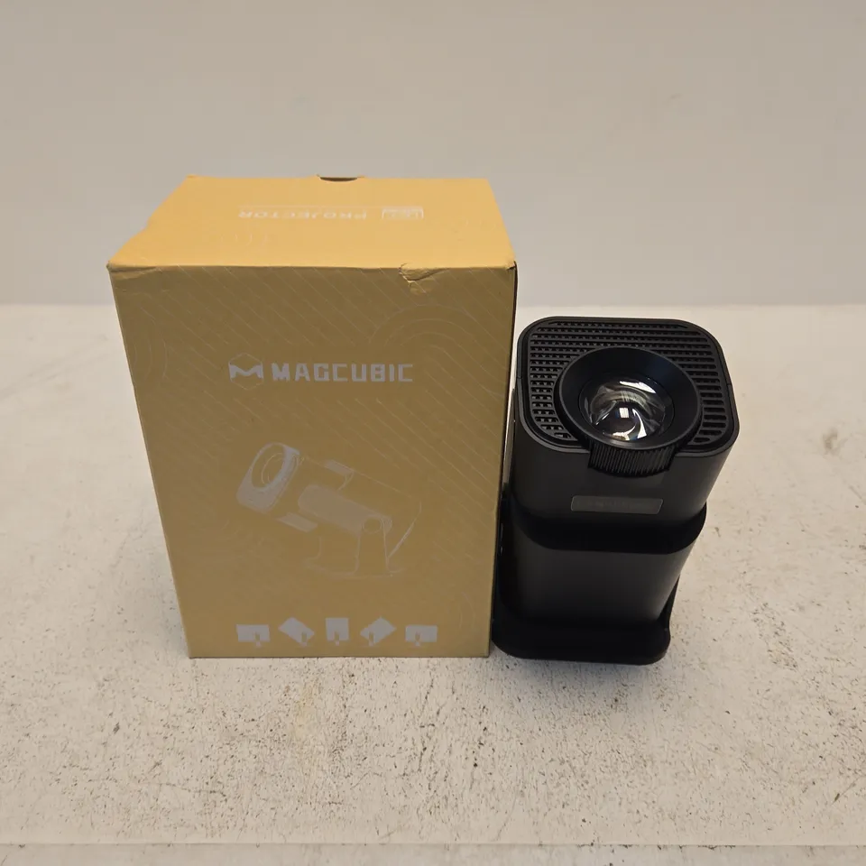 MACCUBE PORTABLE MINI PROJECTOR – BOXED