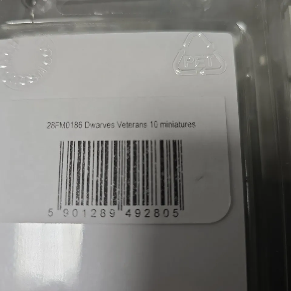 LOT OF 15 MULTI-PACKS OF ASSORTED MINIATURES TO INCLUDE TROLL HUNTERS AND DWARVES VETERANS