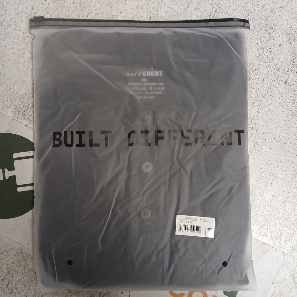 BAGGED BUILT DIFFERENT POLO T-SHIRT IN BLACK SIZE 3XL
