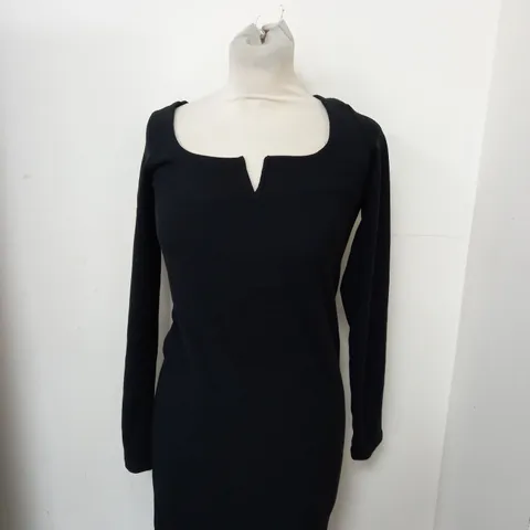 NEW LOOK V-NECK DRESS IN BLACK SIZE 8