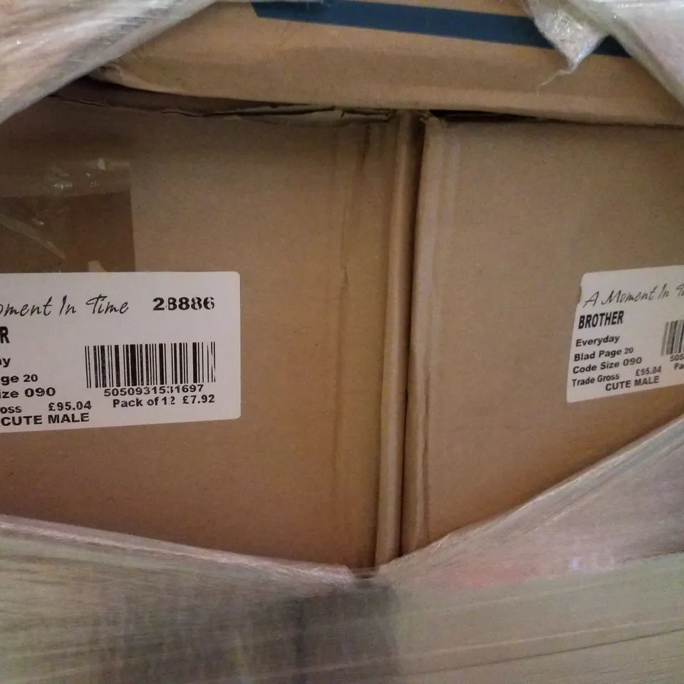 PALLET CONTAINING ASSORTED GREETINGS cards