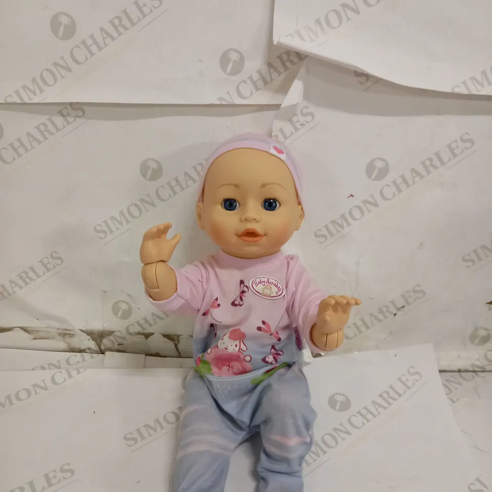 BABY ANNABELL LEARNS HOW TO WALK