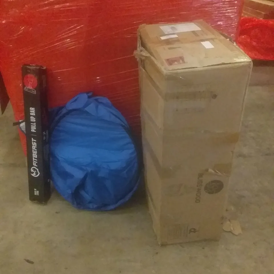 PALLET OF ASSORTED ITEMS INCLUDING POP UP TENT, PULL UP BAR, VANITY UNIT WITH MIRROR