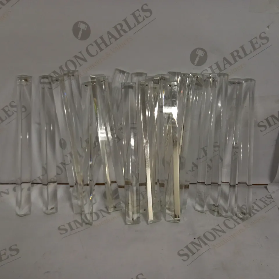 GLASS LAMP SHADE CRYSTALS APPROX 22