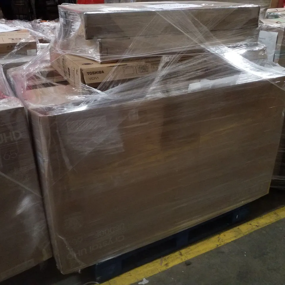 PALLET CONTAINING 10 DAMAGED TVS