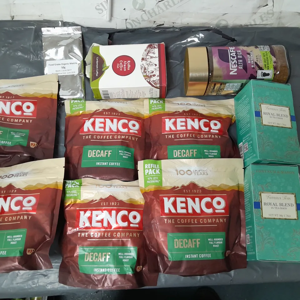 LOT OF ASSORTED TEA AND COFFEE ITEMS TO INCLUDE KENCO INSTANT DECAFF AND ROYAL BLEND TEA BAGS