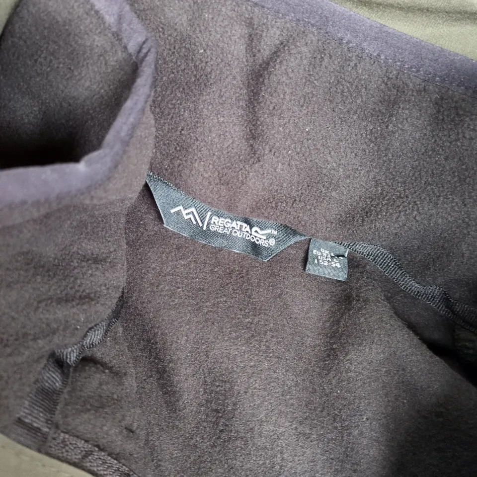 REGATTA CORIVER COAT IN DARK KHAKI - UK LARGE