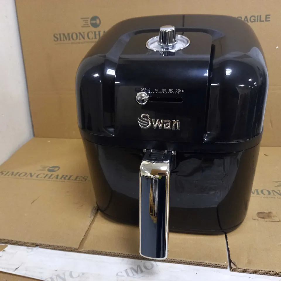 SWAN RETRO AIR FRYER 6 L, BLACK, SD10510BN