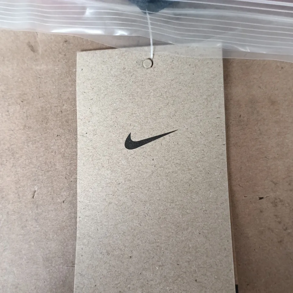 NIKE ENGLAND FOOTBALL JERSEY – MEN’S RED, DRI-FIT, 2XL (UK XL)
