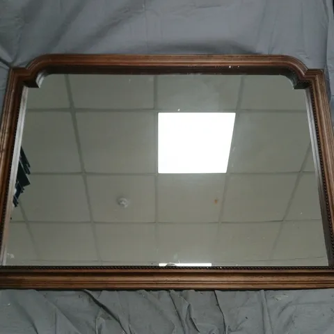 ANTIQUE WALL MIRROR 75X105CM 