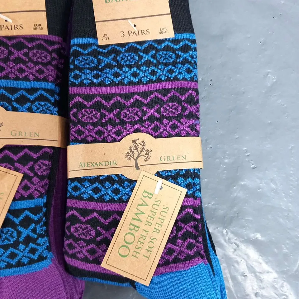 APPROXIMATELY 60 PACKS OF SIX PAIRS OF ALEXANDER GREEN BAMBOO FAIRISLE SOCKS SIZES UK 7-11