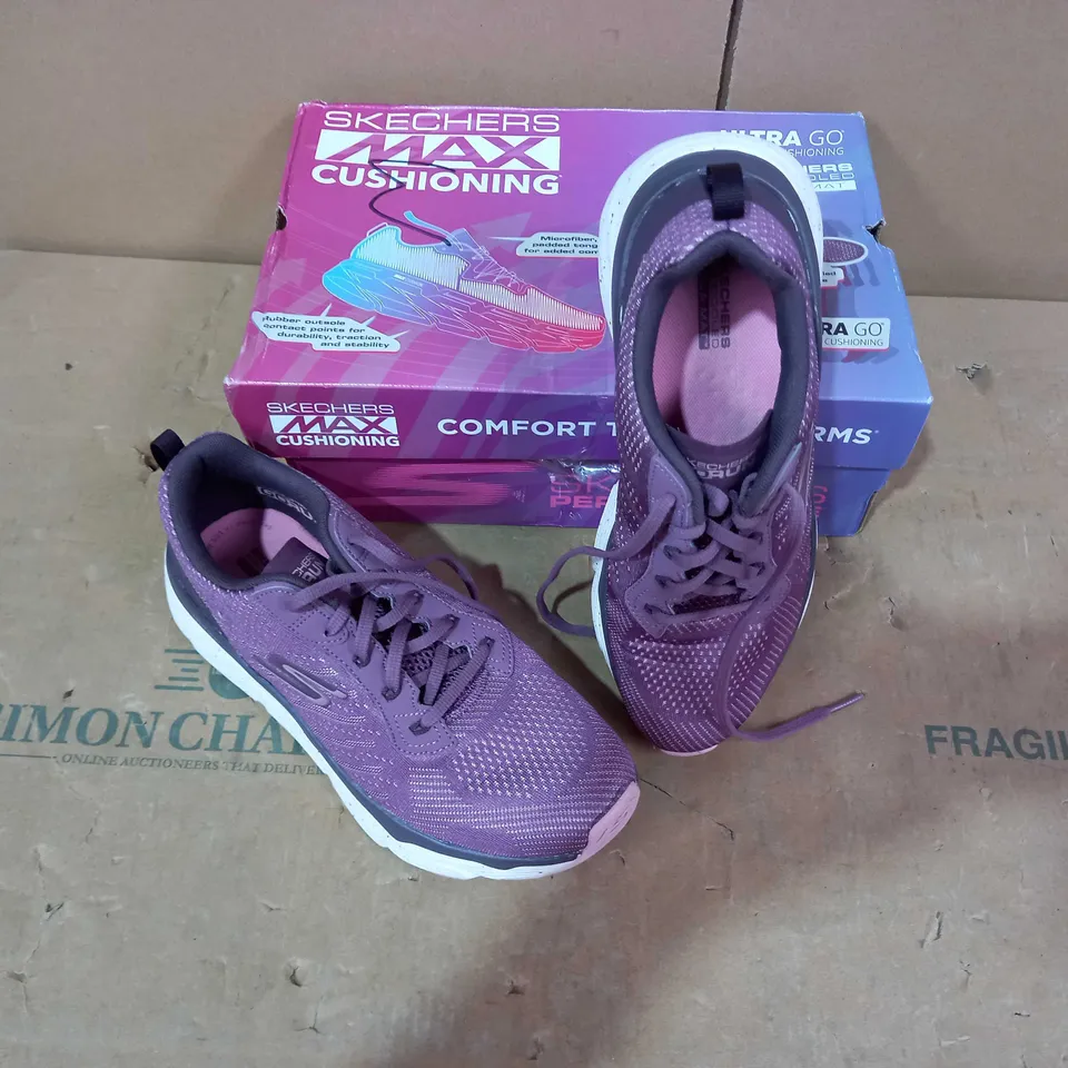 BOXED PAIR OF SKECHERS - SIZE 5.5